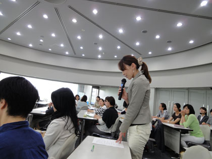 「コミュニケーション力を育もう　〜子育てで１番大切なこと〜」講演