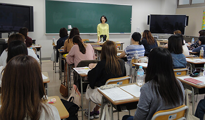 「キャリア教育?就活で、自分を表現することば・声・表情」